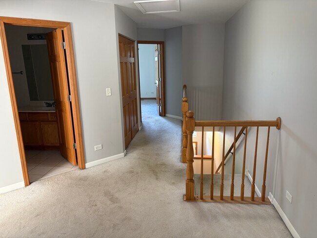 Building Photo - 14638 Patriot Square Dr W