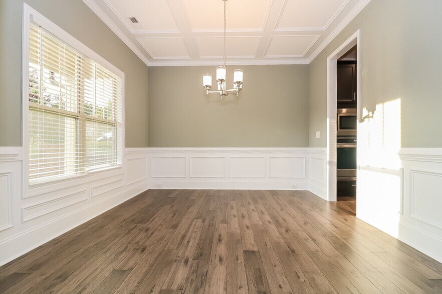 Building Photo - 39 Grand Manor Ct