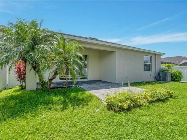 Building Photo - 1569 Thetford Cir