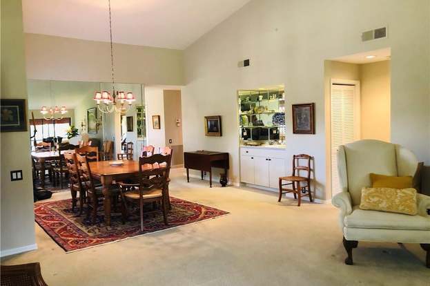 Building Photo - 16181 Fairway Woods Dr