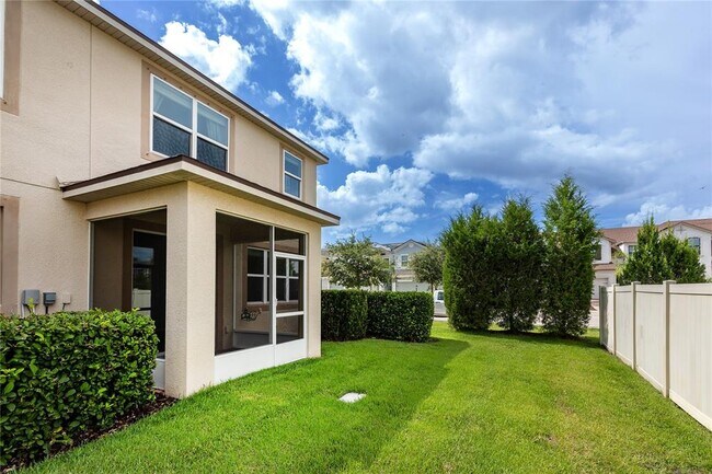 Building Photo - 5007 Sunnyside Ln