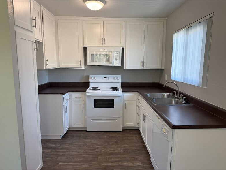 Interior Photo - West Fifth Apartments