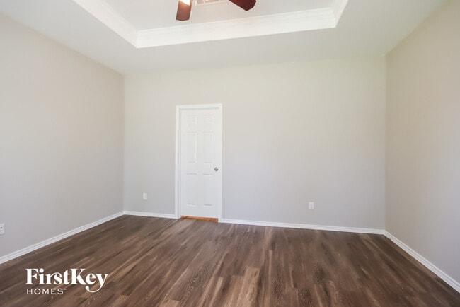 Building Photo - 2092 Lost Timbers Dr