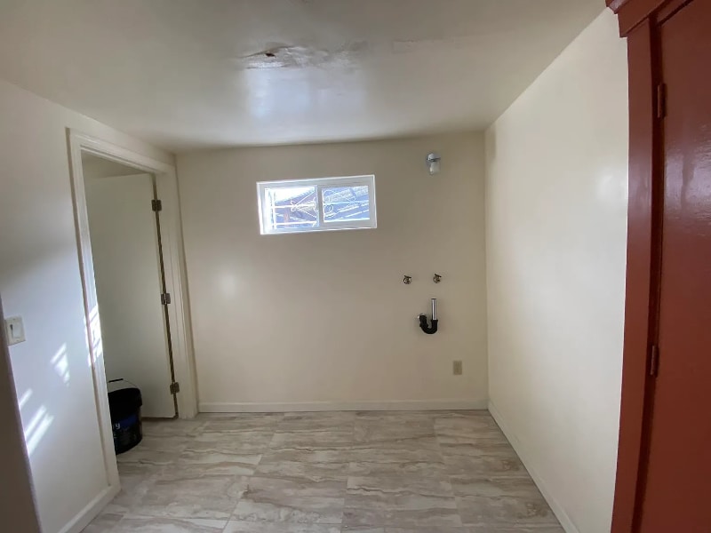 Building Photo - 2314 8th Ave