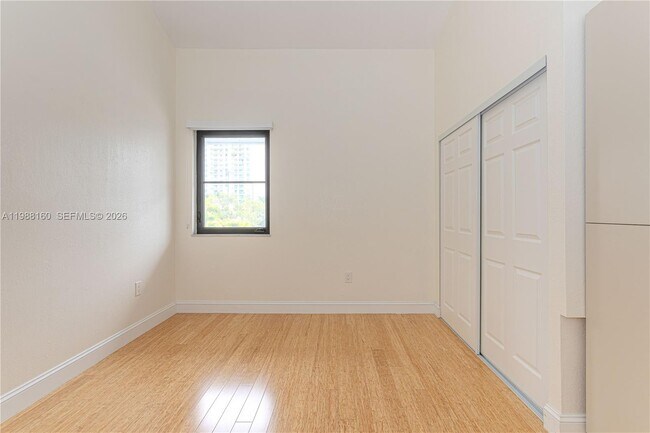 Building Photo - 231 Poinciana Island Dr