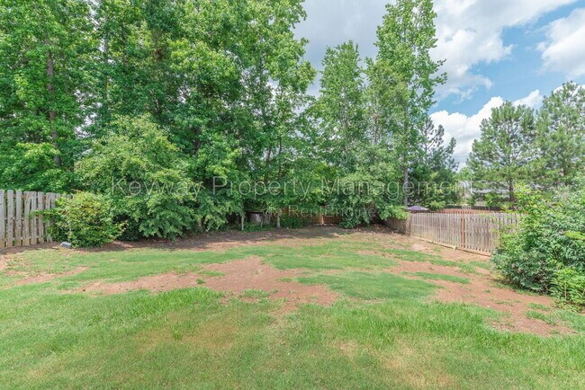 Building Photo - 3128 Alexandria Dr
