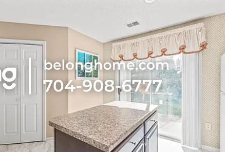 Building Photo - 12339 Bluestem Ln