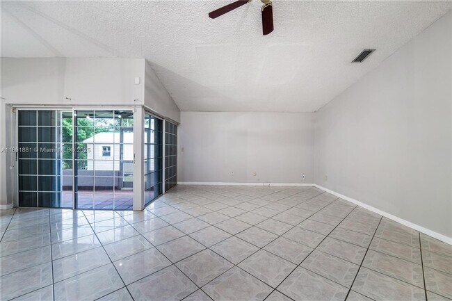 Building Photo - 13040 SW 262nd Ln