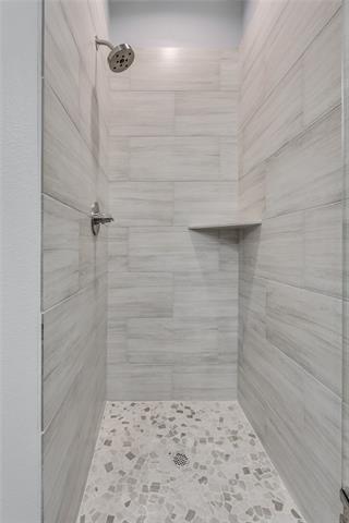 Building Photo - 401-403-403 W Elm St