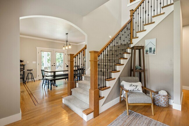 Building Photo - 37909 Theo Ln