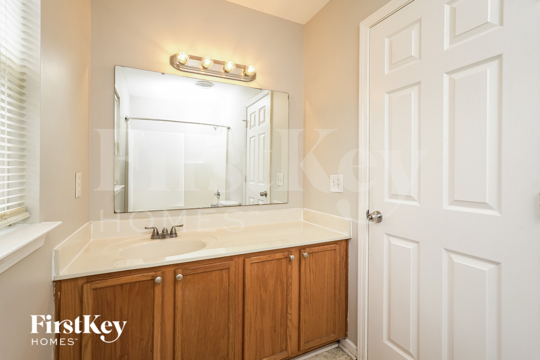 Building Photo - 3760 Thornaby Cir
