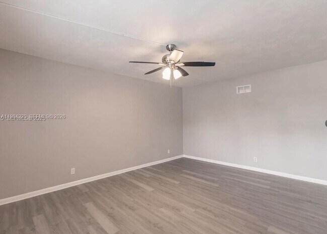 Building Photo - 1816 McKinley St