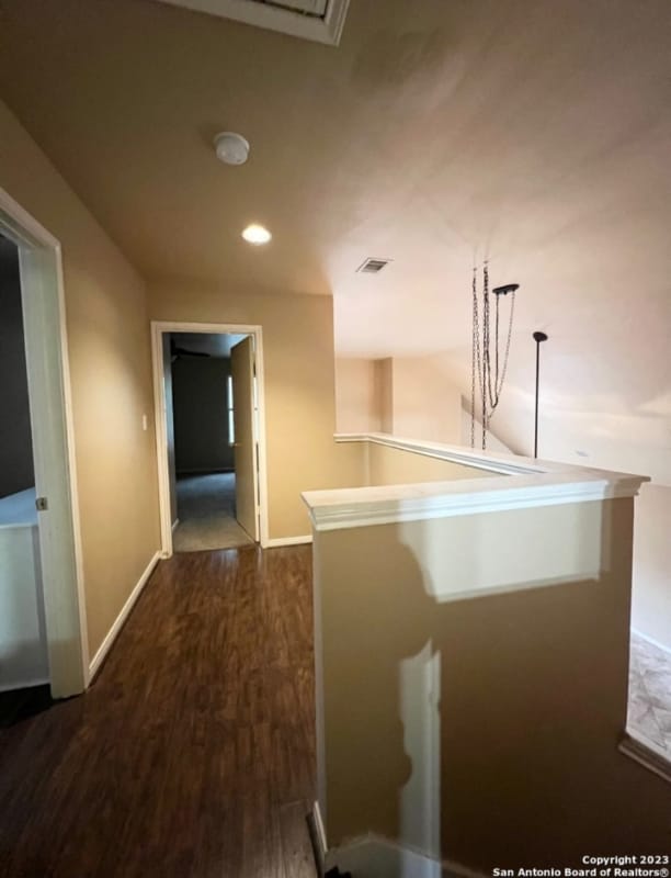 Building Photo - 10326 Rainbow Creek