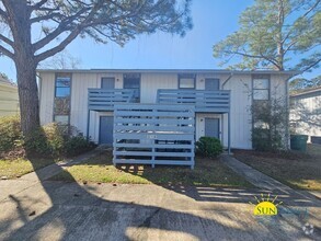 Building Photo - Nice 2 Bedroom Unit in Fort Walton Beach