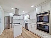 Building Photo - 5345 White Oak Ave