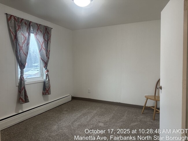 Building Photo - 1 Bedroom Apt | Utilities Included | College Road Area