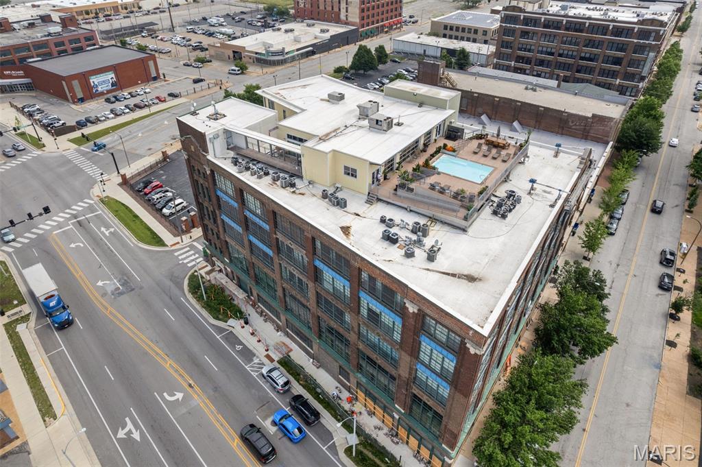 Building Photo - 2323 Locust St