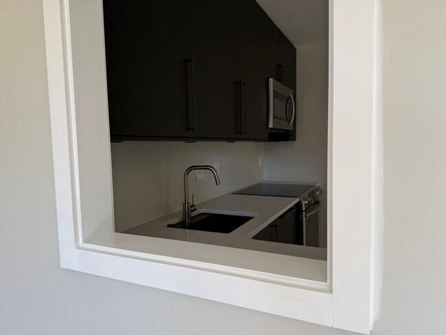 Building Photo - Updated One Bedroom in Cherboneau North | Quiet, Private Setting