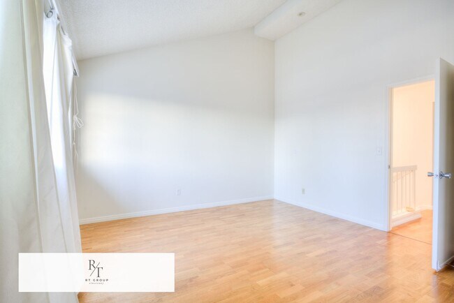 Building Photo - 15748 Tetley St