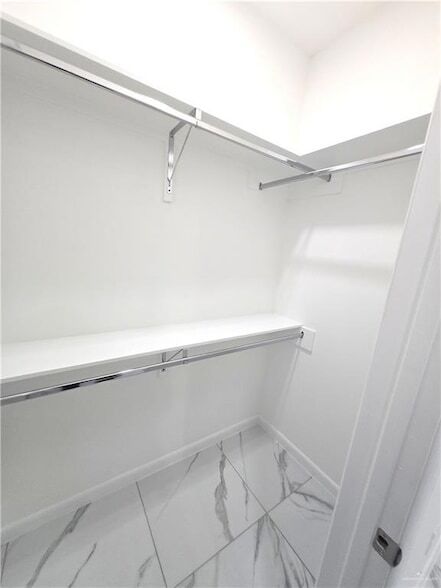 Building Photo - 3201 Magdalena St