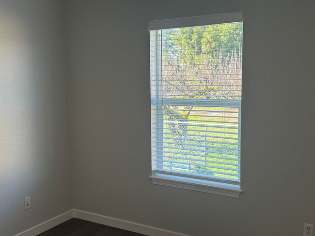 Building Photo - Mount Vernon 3 Bedroom