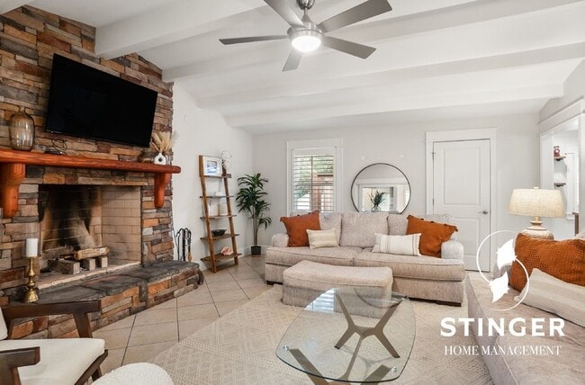 Building Photo - 150 Brickyard Point Rd S