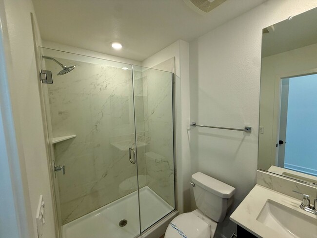 Building Photo - Amazing new home in San Marcos' best new d...