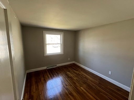 Building Photo - 1 Berry St