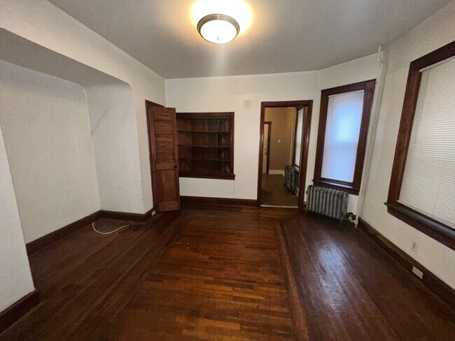 Building Photo - 249 Highland Ave