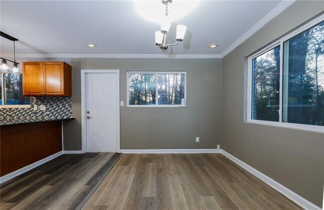 Building Photo - 1277 Goodwin Rd NE