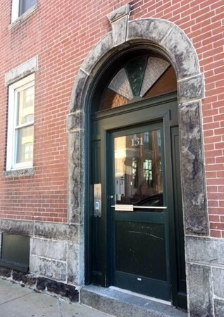 Building Photo - 130 Orleans St