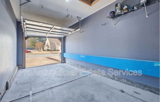 Building Photo - 2021 Livingston St