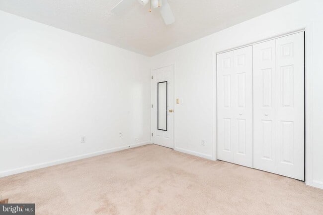 Building Photo - 1402 Spring Plow Ct