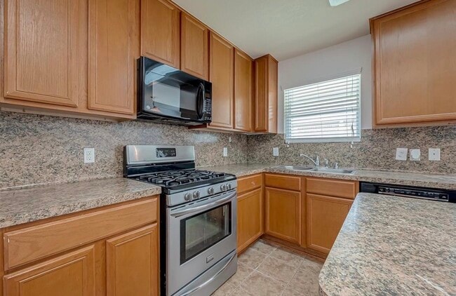 Building Photo - 5242 Espuela Ln