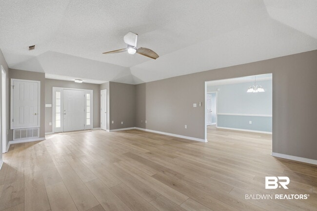 Building Photo - 808 Azalea Trace Dr