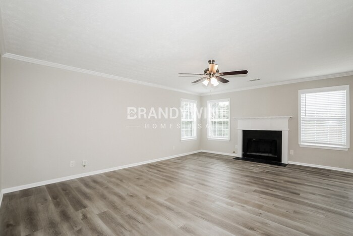 Building Photo - 3691 Bay Cove Ct