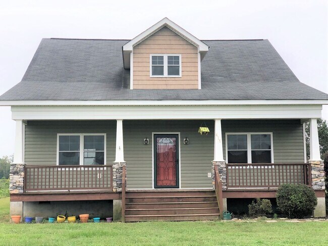 Primary Photo - 416 True Vine Rd