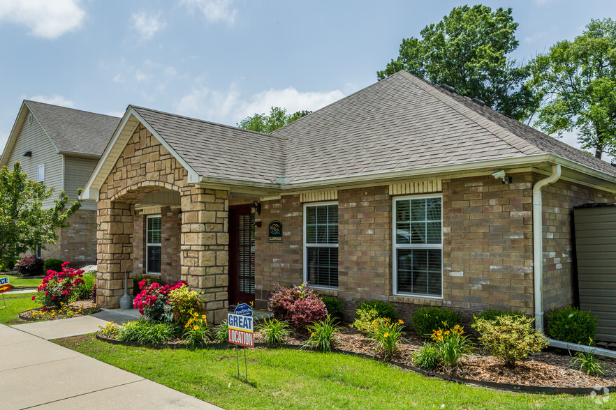 Leasing Office - Rock Creek Conway