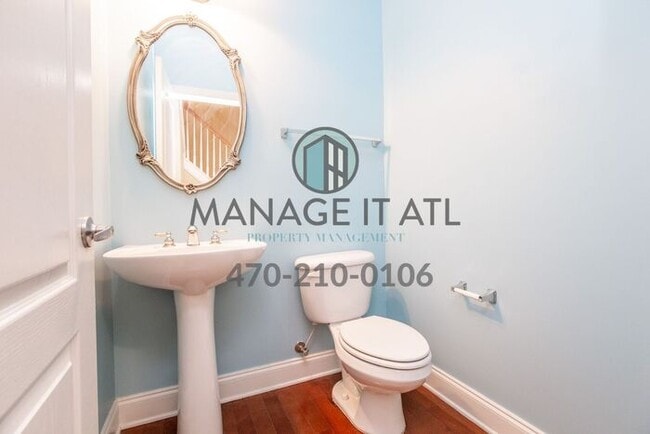 Building Photo - 3 Bedroom Townhome for Rent- Peachtree Ridge School District!