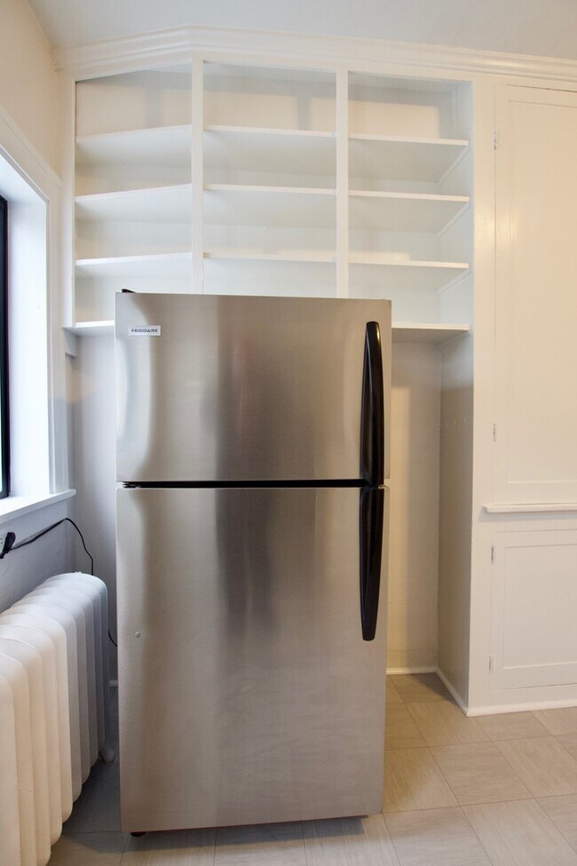 Building Photo - Rain City