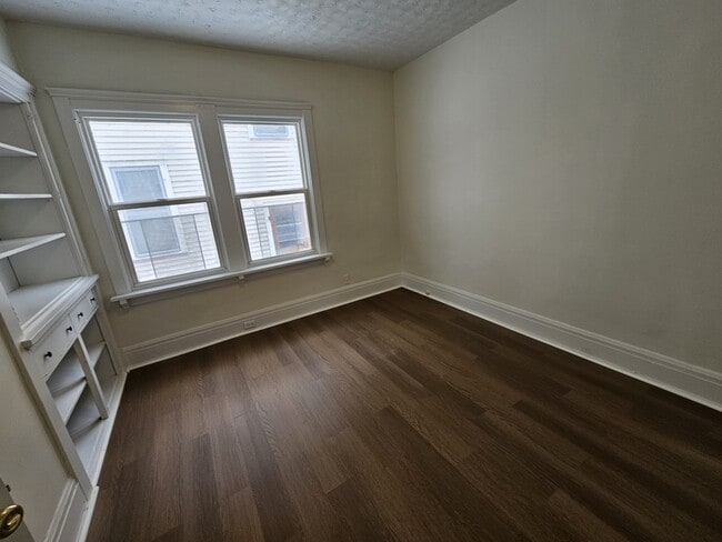 Building Photo - 3609 Riverside Ave