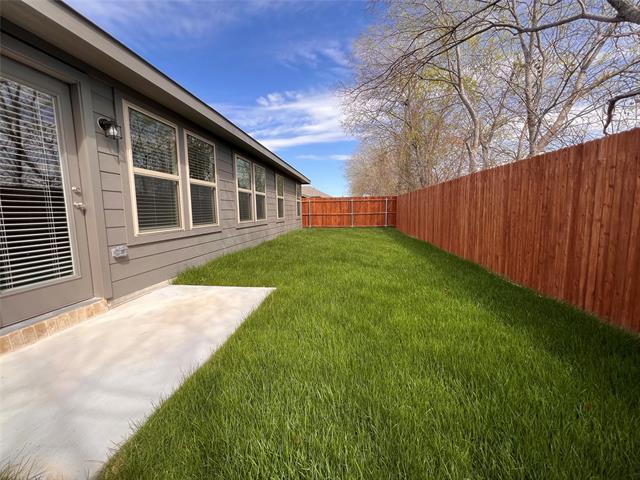 Building Photo - 5744 Brookville Dr