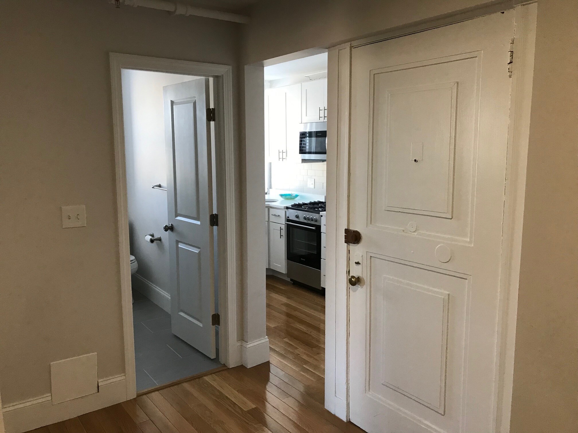 Building Photo - 81 Westland Ave