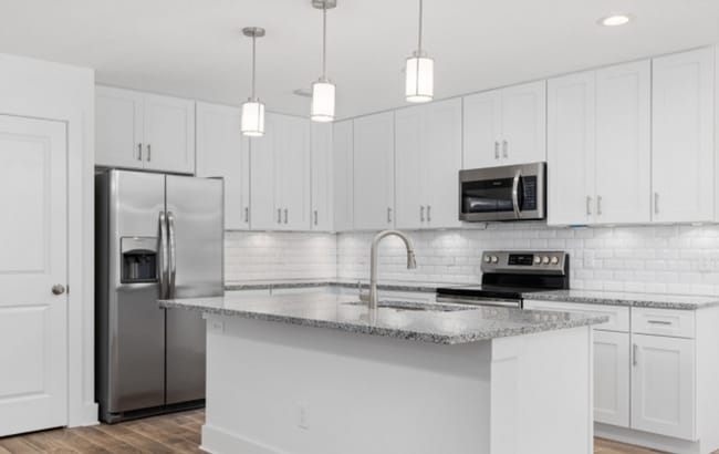 Building Photo - A beautiful 4 bedroom, 2 bathroom property...