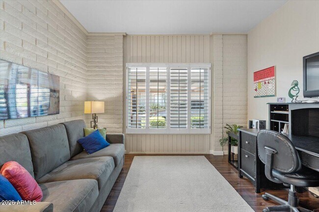 Building Photo - 4525 N 66th St
