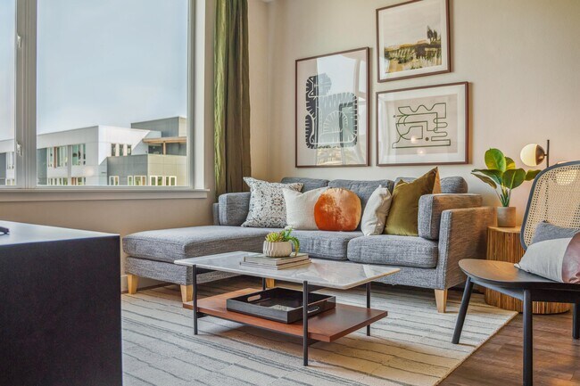 Building Photo - Alley South Lake Union