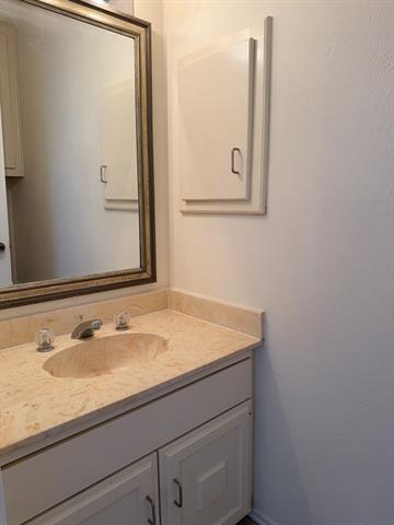 Building Photo - 2602 Custer Pkwy