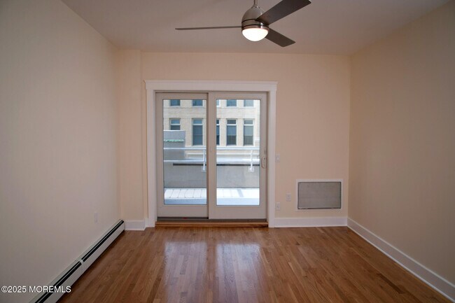 Building Photo - 550 Cookman Ave