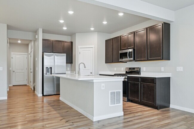 Building Photo - 8278 Turtle Lk Wy