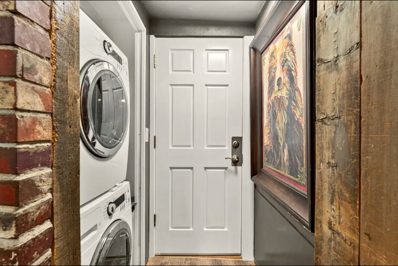 Building Photo - 21504 Shady Ln